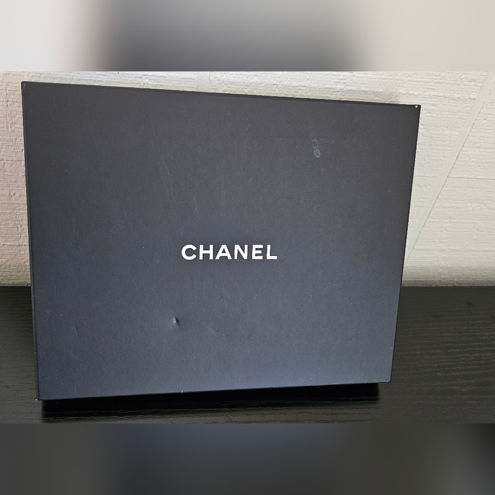 Chanel gold chain link necklace with charm - Picture 7 of 7